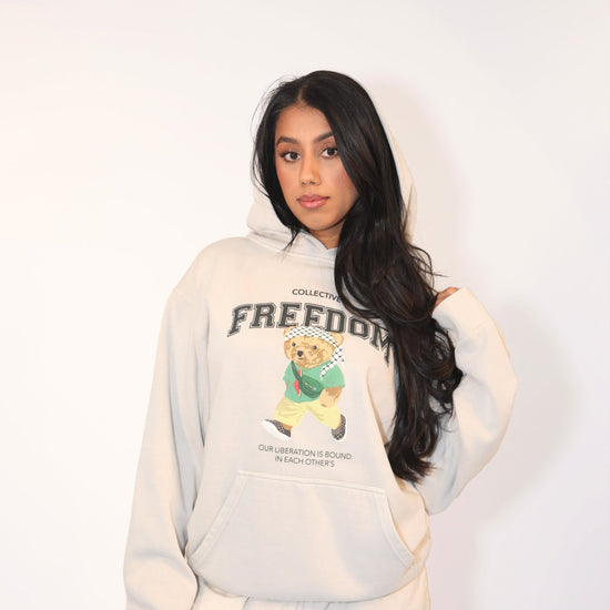 Freedom Bear Heavyweight Hoodie Wear The Peace Hoodies Off White S