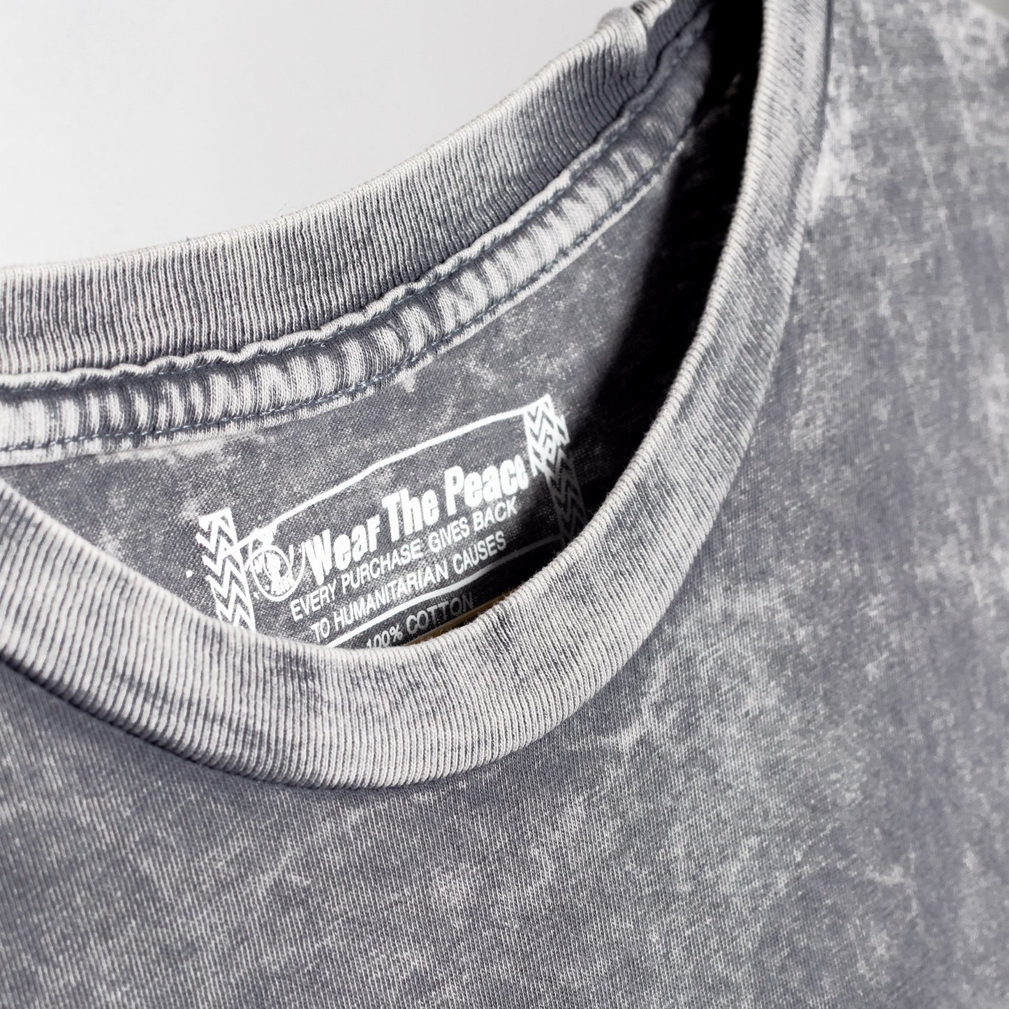 Propaganda Vintage Tee Wear The Peace Short Sleeves S