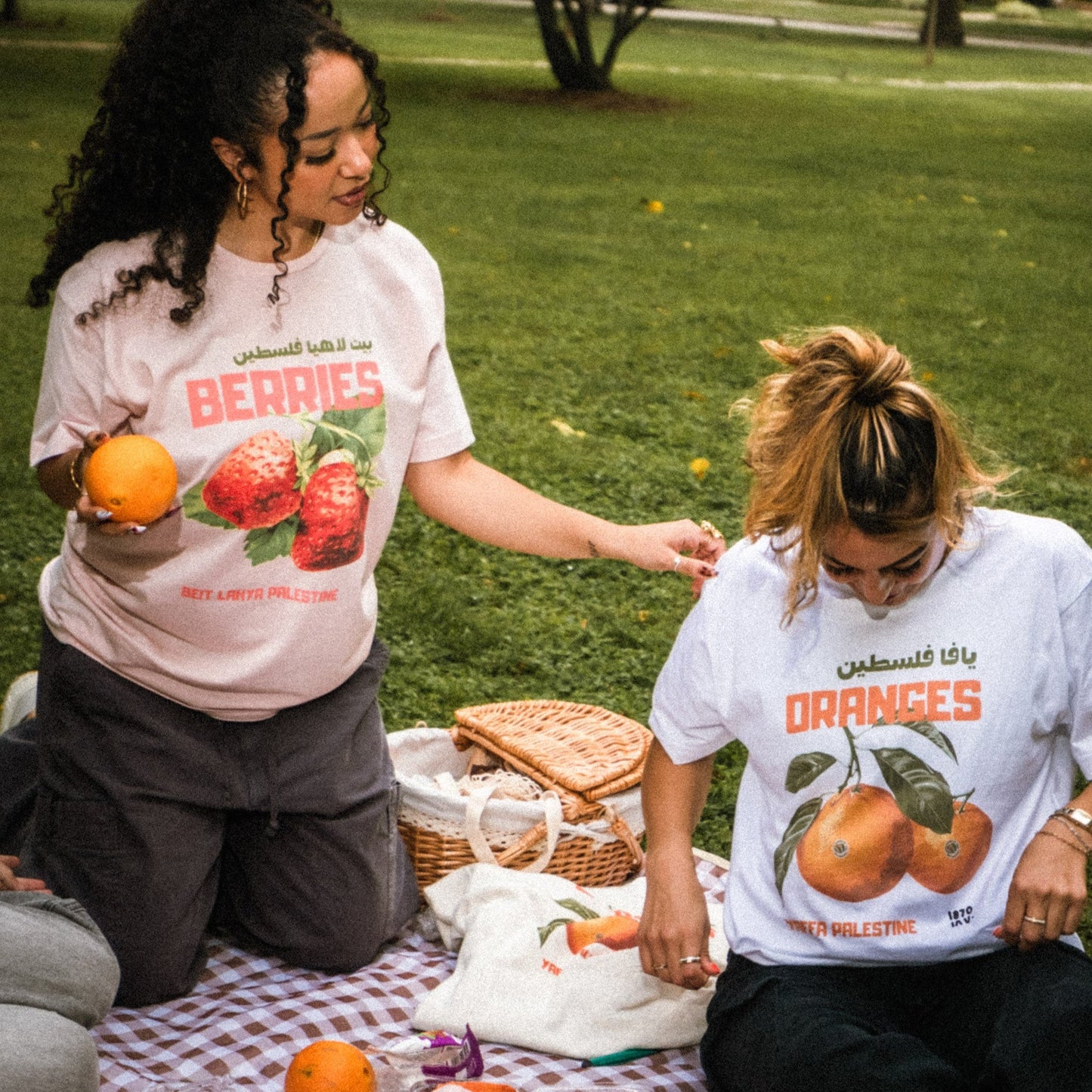 Yaffa's Oranges Tee Wear The Peace Short Sleeves S