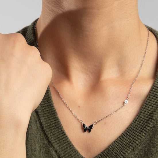 The 8 Best Necklaces to Wear With V-Neck Dresses